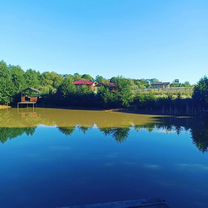 Аренда беседки у воды с мангальной зоной