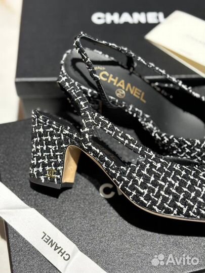 Туфли лодочки Chanel