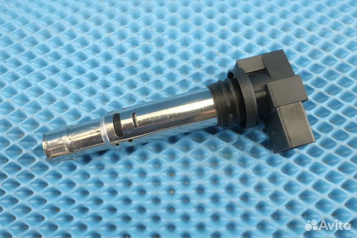 Катушка зажигания VAG 036905715F
