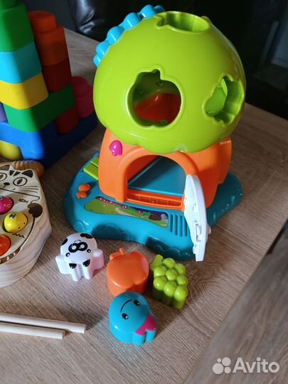 Развивающие игрушки пакетом