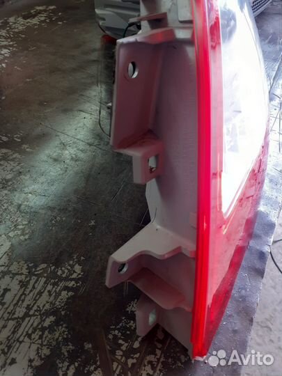 Задний правый фонарт нисан тиана J32 рестайлинг