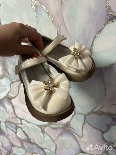 Туфли на девочку