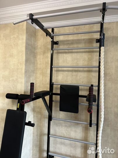 Шведская стенка с турником