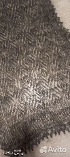 Палантин новый пуховый