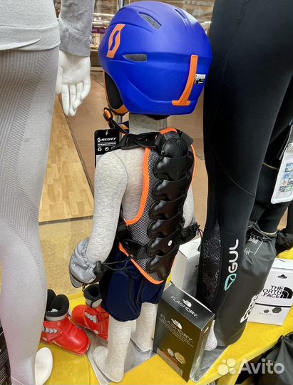 Защитная экипировка детская новая