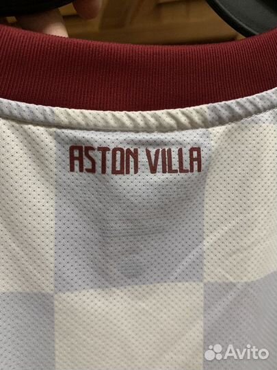 Ретро Футбольная форма Aston Villa 2011-2012