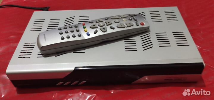 Спутниковый рессивер триколор DRE 5000