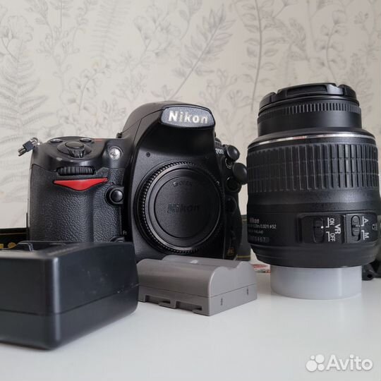 Зеркальный фотоаппарат Nikon D700 Отличный