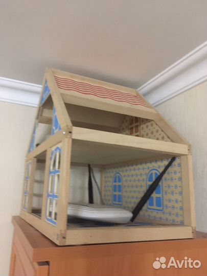 Домик кукольный