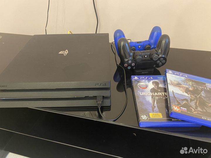 Sony PlayStation 4 Pro 1TB