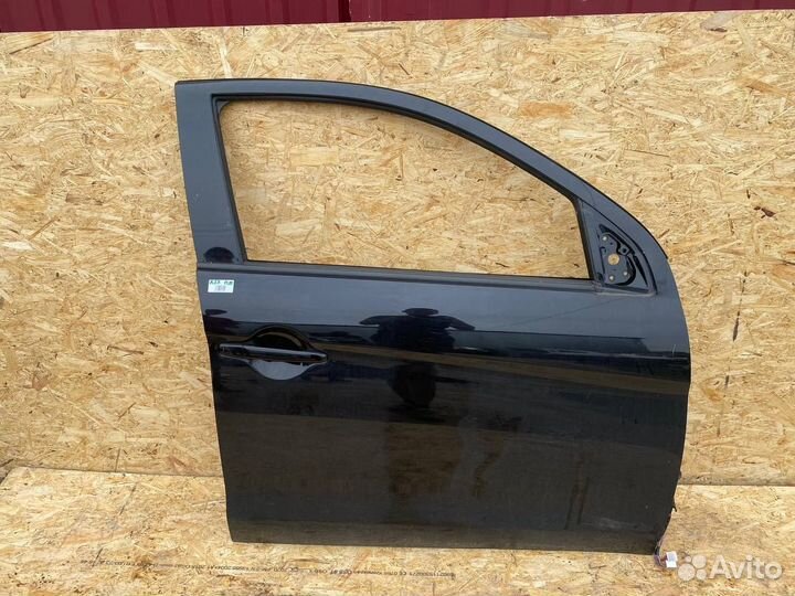 Передняя правая дверь Митсубиси асх