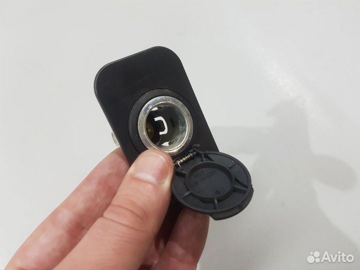 Гнездо прикуривателя багажника ауди а8 audi s8