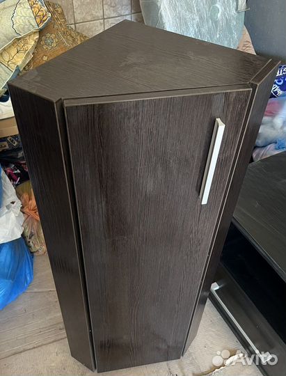 Тумба угловая