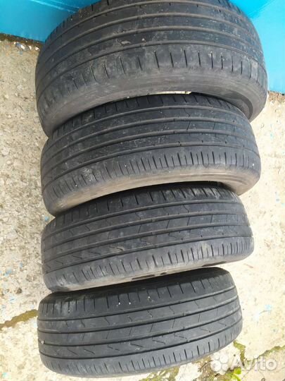 Hankook AH11 215/65 R16