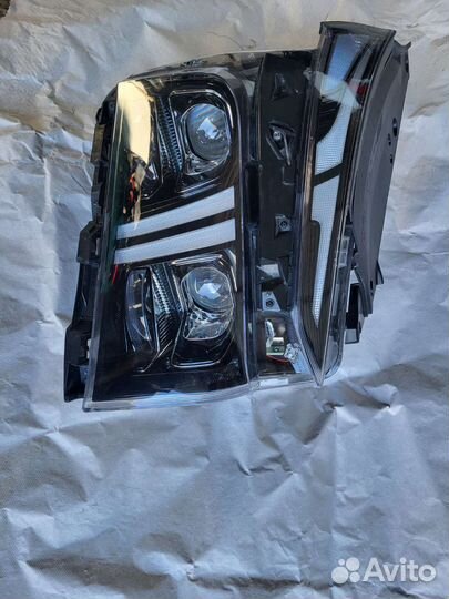 Hyundai santa fe 4 с 20г. Фара правая