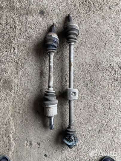 Шрус, полуось ford escort 1.4 93 год