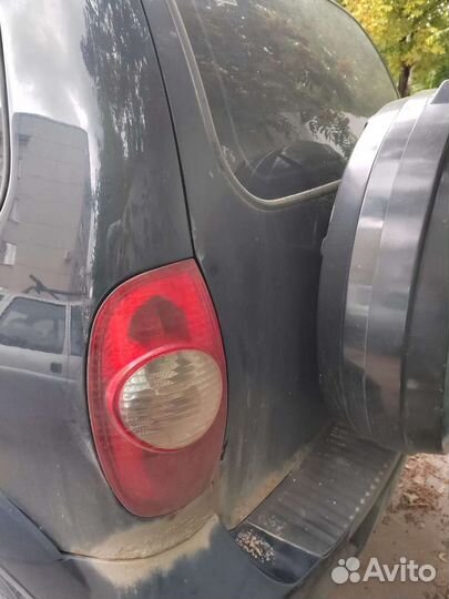 Chevrolet Niva 1.7 МТ, 2010, 295 000 км