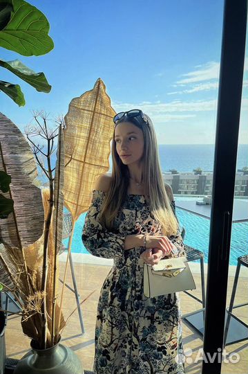 Стилист имиджмейкер