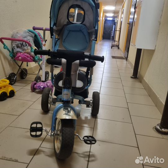 Детский велосипед с родительской ручкой