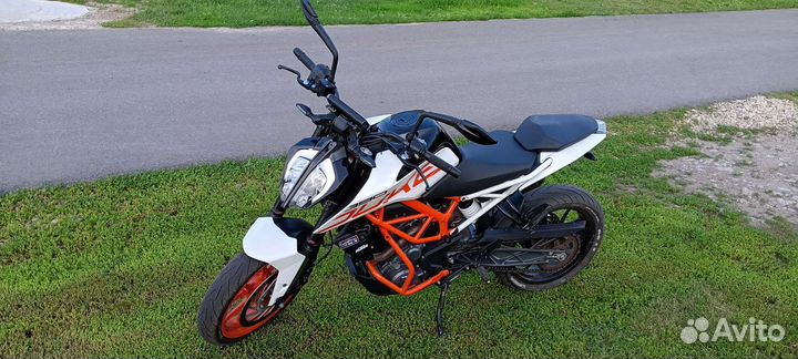 KTM 390 duke