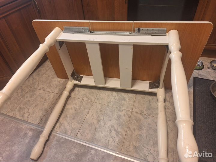 Стол обеденный раздвижной