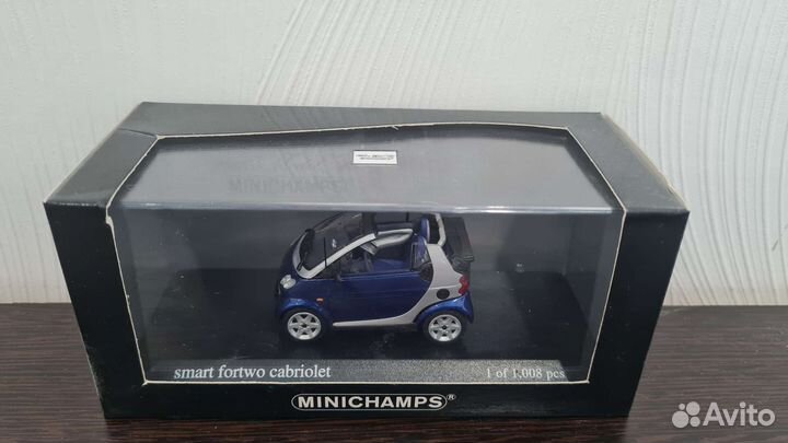 Smart fortwo cabriolet 1:43 Minichamps