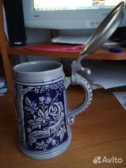 Пивная кружка с крышкой Германия