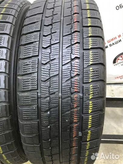 Goodyear Ice Navi Zea II 215/55 R17
