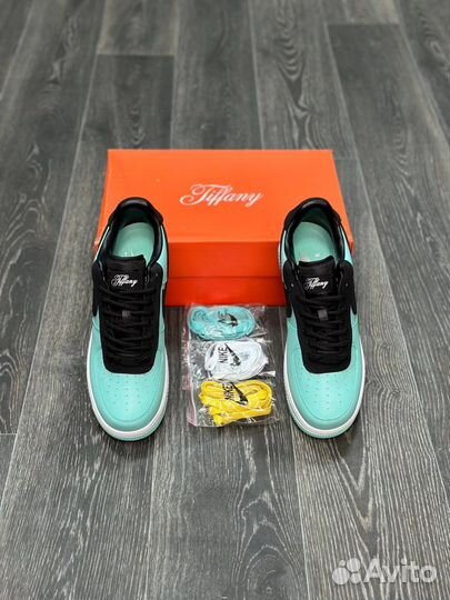 Nike Air Force 1 Low x Tiffany & Co. 1837