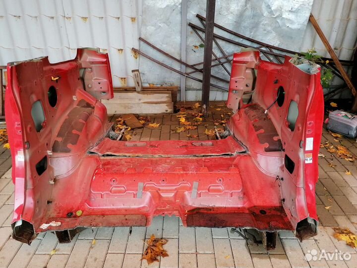 Задняя часть кузова suzuki grand vitara