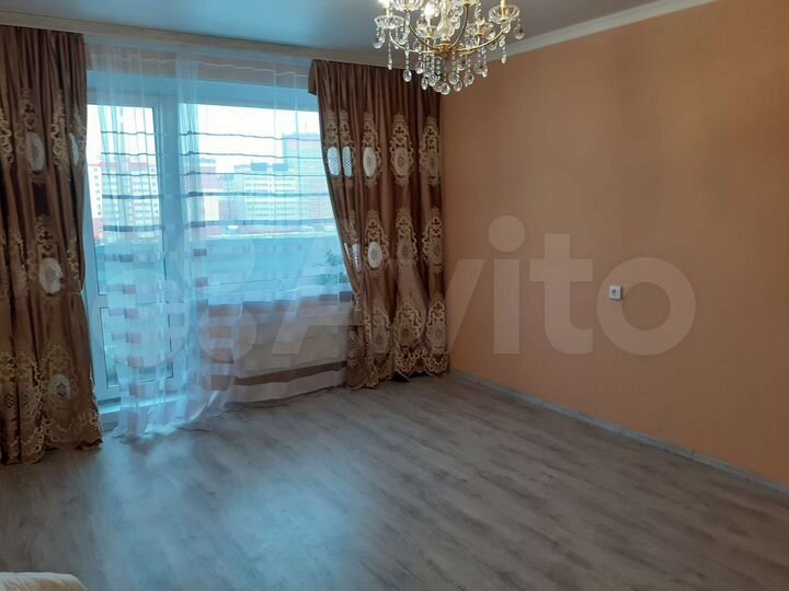 2-к. квартира, 57 м², 5/10 эт.