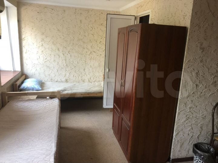 Комната 15 м², 2/2 эт.