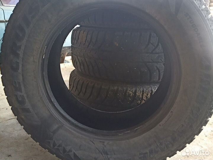 Bridgestone B250 265/65 R17