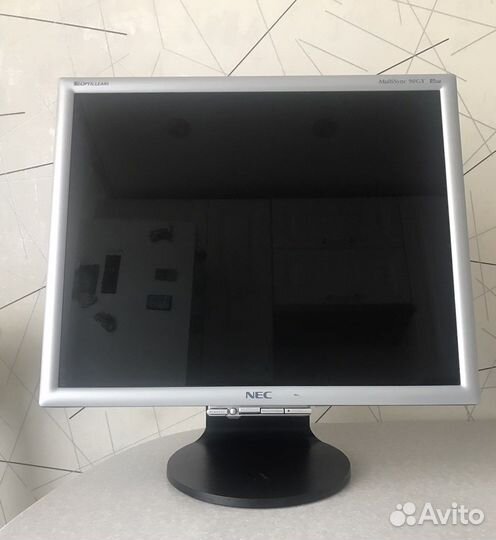 Монитор NEC Opticlear Multisync 90GX