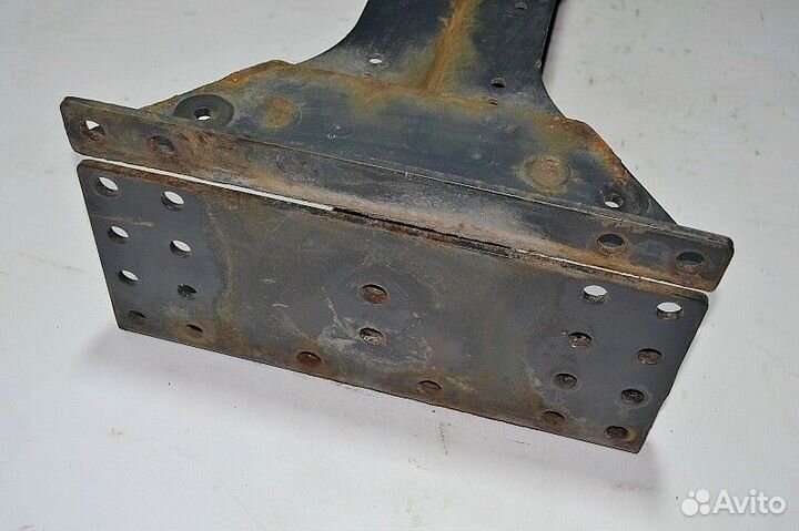 Траверса рамы iveco Stralis (01.02)