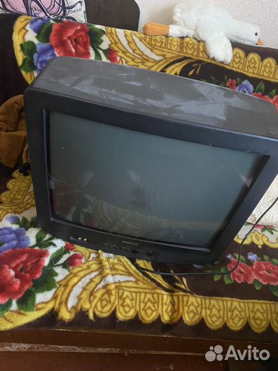 Телевизор samsung