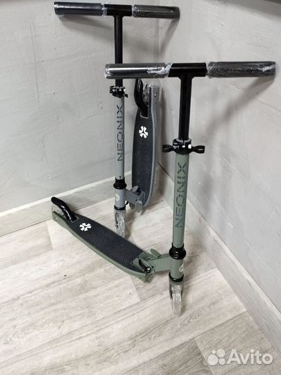 Самокат детский neonix