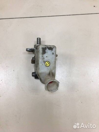 Главный тормозной цилиндр Kia Sportage