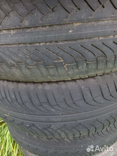 Michelin Latitude Diamaris 215/65 R16