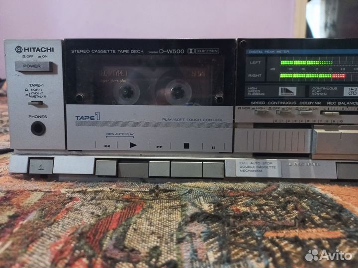 Кассетная дека hitachi