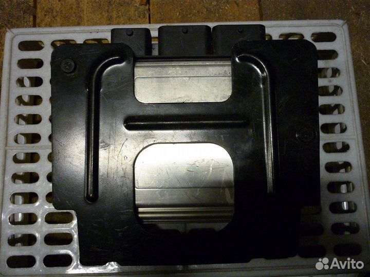 Блок управления двигателем Peugeot 308 хэтчбек