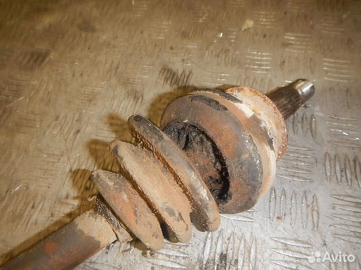 Полуось (привод в сборе) передняя левая, Hyundai