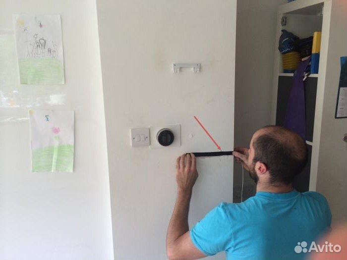 Установка розеток и выключателей