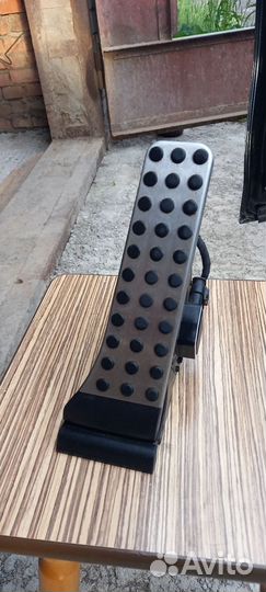 Педаль газа mercedes w 212 Е