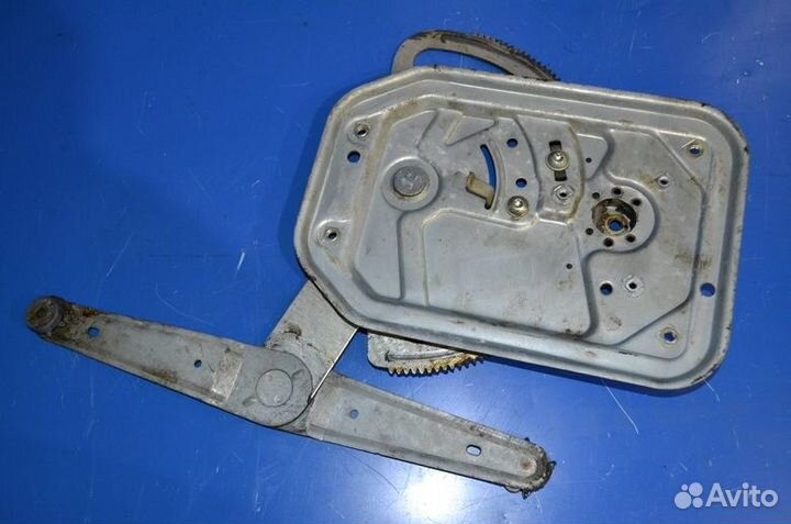 Механизм стеклоподъёмника, левый scania R-series