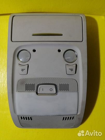 Плафон салонный Audi A4