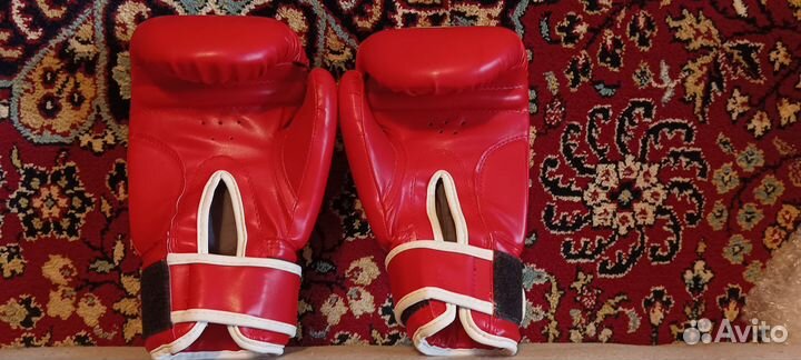 Боксерские перчатки 10 oz green hill, лапы, шлем