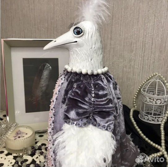 Интерьерная игрушка белая ворона