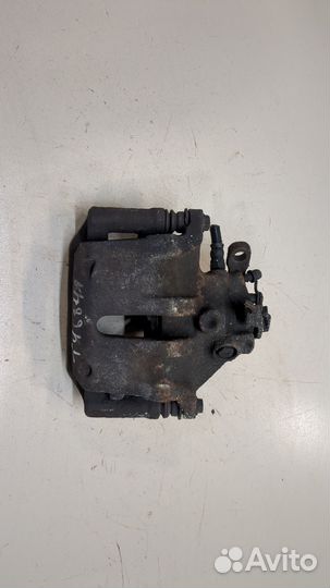 Суппорт правый передний Citroen C5, 2004