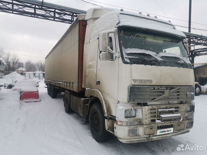 Volvo FH12 с полуприцепом, 1995